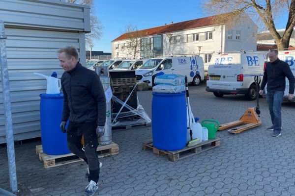klaus-parkeringsplads470AA5D6-B475-C97C-8A1A-BB10DBCBF856.jpg